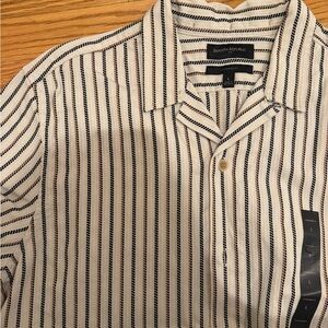 Banana Republic Men's Navy and White Striped Shirt